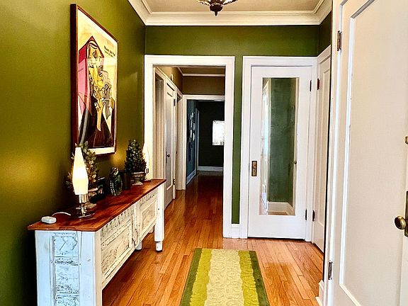 2nd image of 4907 N Talman Ave Unit 2