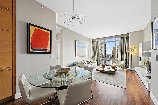 1st image of 333 E 91st St APT 27B