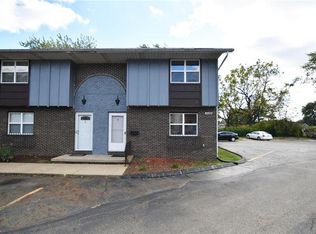 270 Lincoln St SW #270-D, Hartville, OH 44632