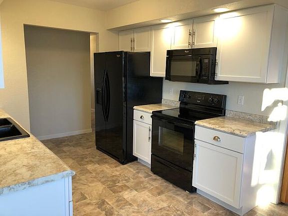 5th image of 129 Horseshoe Dr