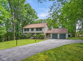 16 Berkeley Street, Pelham, NH 03076