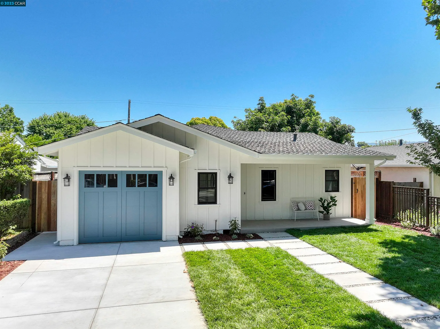 1482 Marcia Ave photo 1