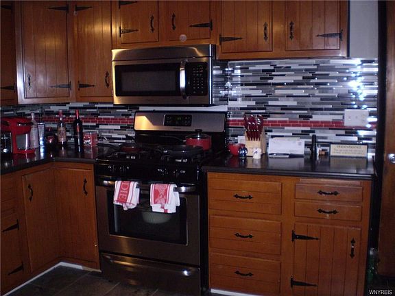 5th image of this home