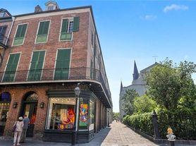 637 Pere Antoine Aly, New Orleans, LA