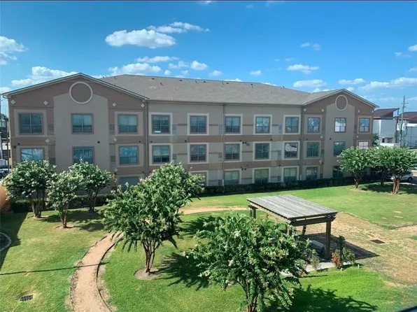 6633 W Sam Houston Pkwy S Unit 2D, Houston, TX 77072