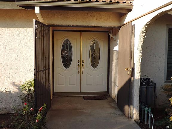 2nd image of 366 S Dee Ann Ave