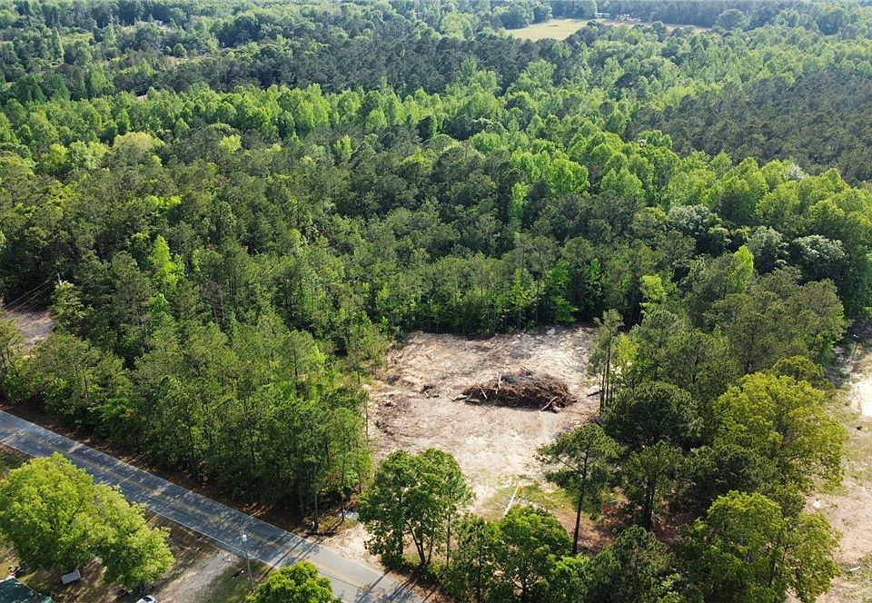 1st image of 3288 Lee Road 40