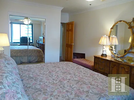 Rented by Halstead Real Estate | media 7