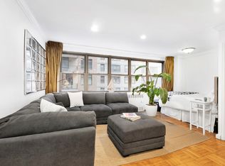 209 E 56th St APT 5J, New York, NY