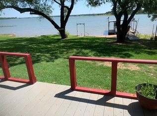 102 Oak St, Nocona, TX 76255