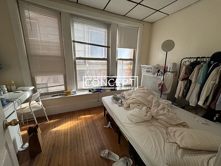 879 Beacon St #22 — Photo 3