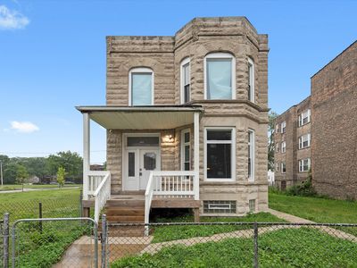 7305 S Harvard Ave, Chicago, IL, 60621