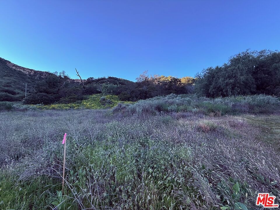 1st image of 23629 Zuniga Rd