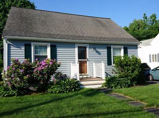 99 Dean St, Norwood, MA 02062