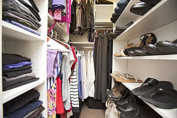 Sold by Barkoff Residential  | media 17