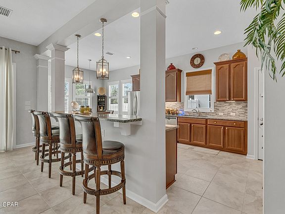 4th image of 219 Middleburg Dr