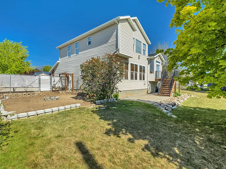 8847 S Mountain Vista Dr — Photo 22