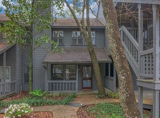 29 Sawmill Grove Ln, Spring, TX 77380