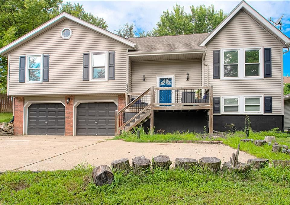 1st image of 636 Sheidley Ave