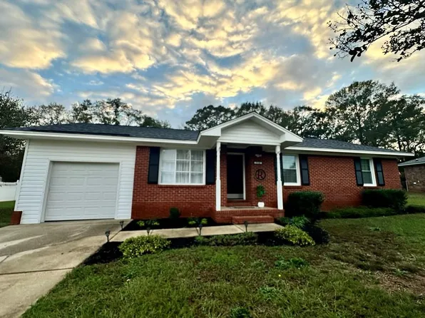 5720 Lost Creek Dr, Sumter, SC 29154