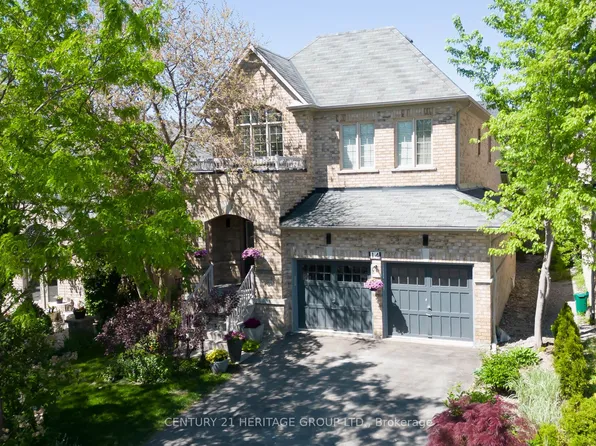 14 Giordano Way, Vaughan, ON L6A 0J2
