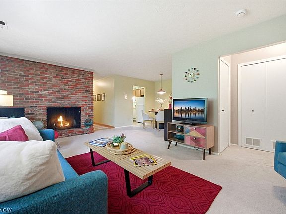 3rd image of 2720 Pease Dr APT 218N