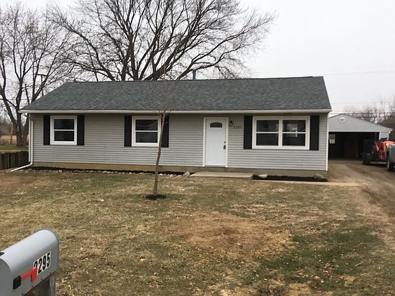 2nd image of 2295 Harbor Hill Dr
