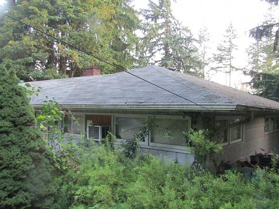 2nd image of 4081 SE Horstman Rd