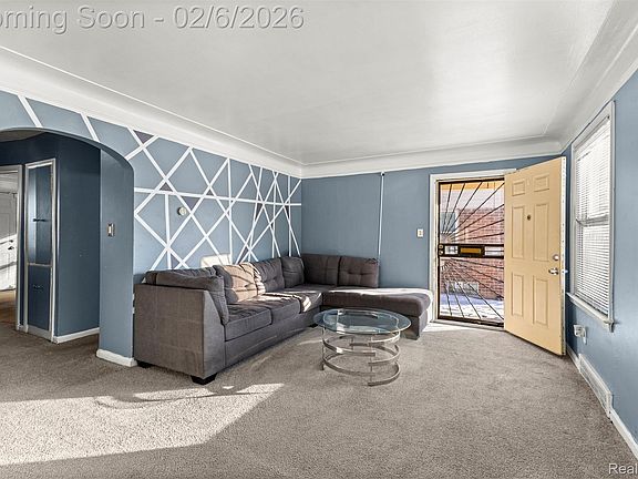 2nd image of 19152 Whitcomb St