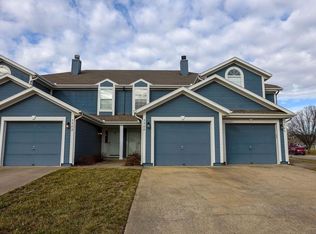 5544 NW Moonlight Meadow Dr, Lees Summit, MO 64064