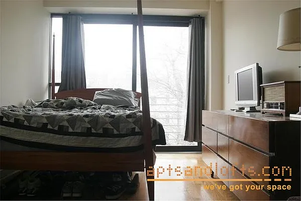 Rented by aptsandlofts.com | media 44