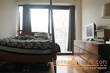 Rented by aptsandlofts.com