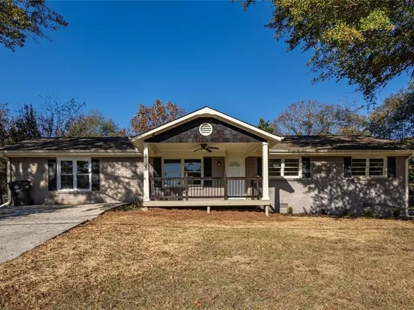 2190 Rockdale Dr NW, Conyers, GA 30012