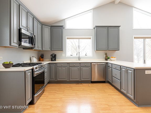 5th image of 146 N David Dr