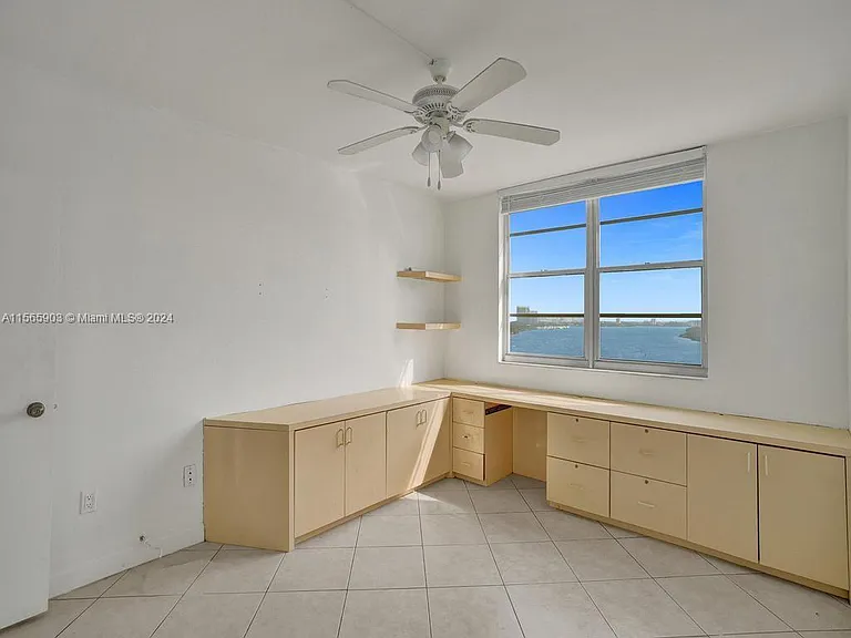 300 Bayview Dr #906 — Photo 39