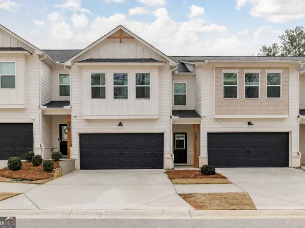 5545 Rockfern Dr, Lilburn, GA 30047