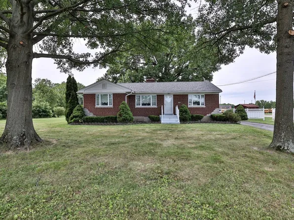 3093 Springdale Rd, Cincinnati, OH 45251