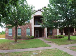 1602 Forest Creek Dr, Cedar Hill, TX 75104