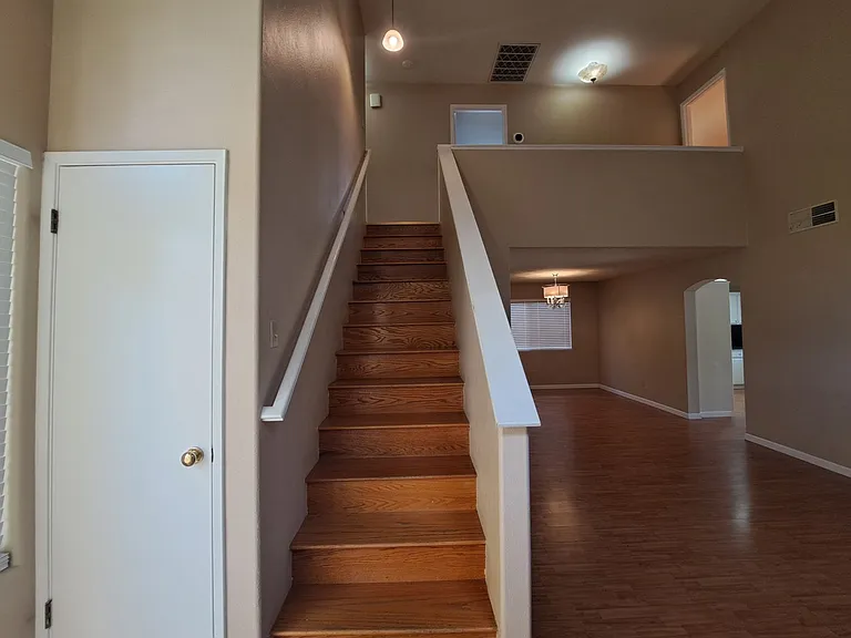 9507 Salinger St — Photo 5