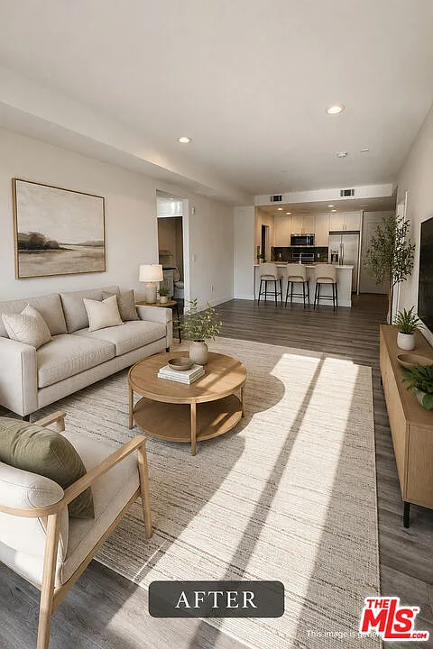 1101 S Harvard Blvd #202