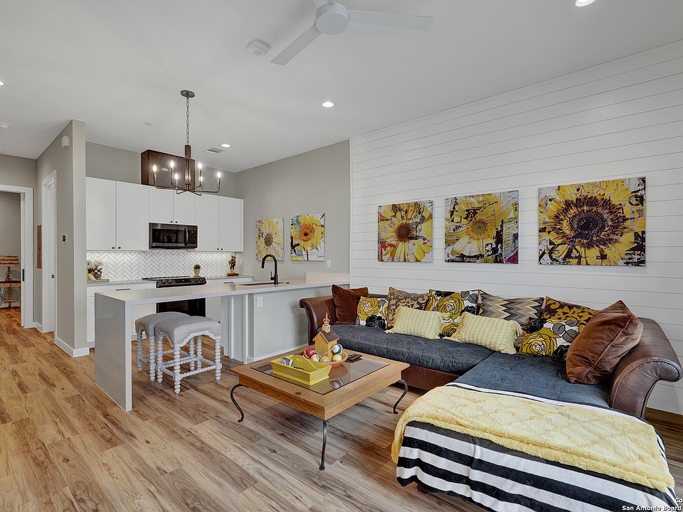 1st image of 1208 N Academy Ave #3101