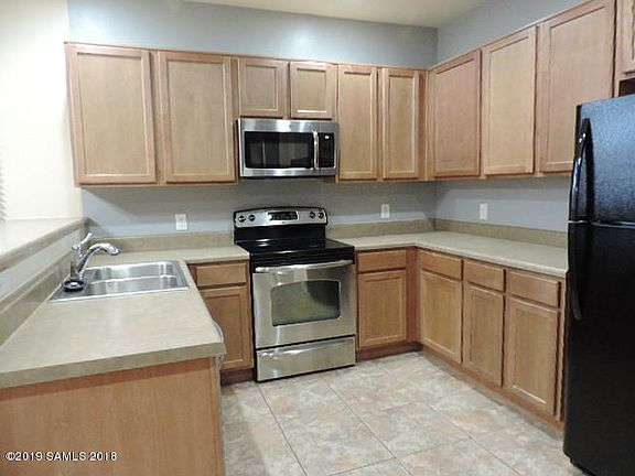 3rd image of 1061 Horner Dr