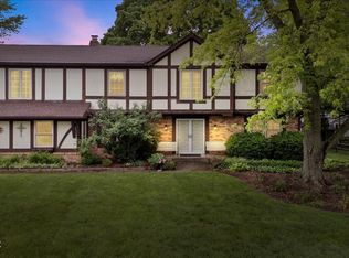 659 Carson Ct, Carmel, IN 46033