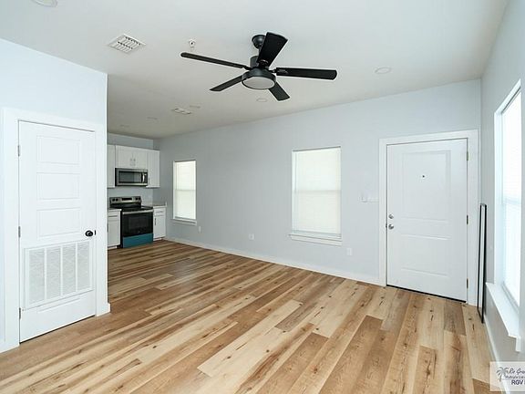 5th image of 1207 W Kennedy St