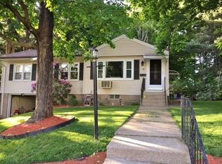 66 Tarrytown Ln, Worcester, MA 01602