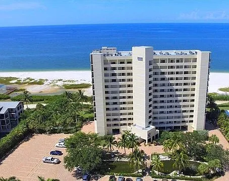 7500 Estero Blvd Photo 1