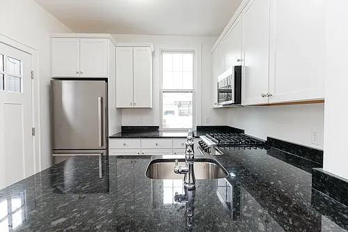 2396 Myrtle Avenue Photo 1