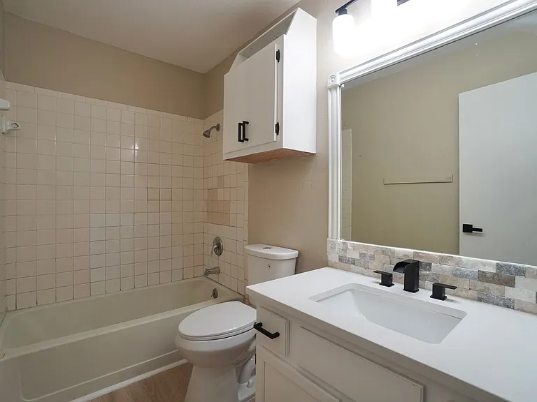 508 Greenlawn Blvd — Photo 21
