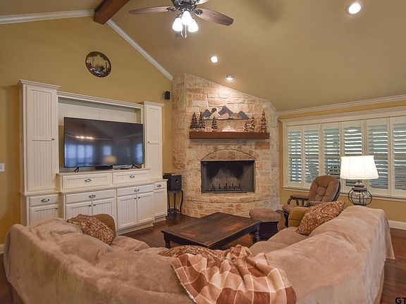 5th image of 330 County Road 4914
