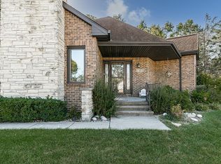 1503 Hidden Hollow Ln NW, Cedar Rapids, IA 52405